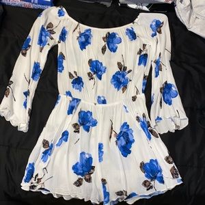 Rue 21 romper blue flowers